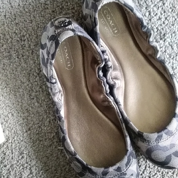 Coach authentic shoes - Picture 8 of 8